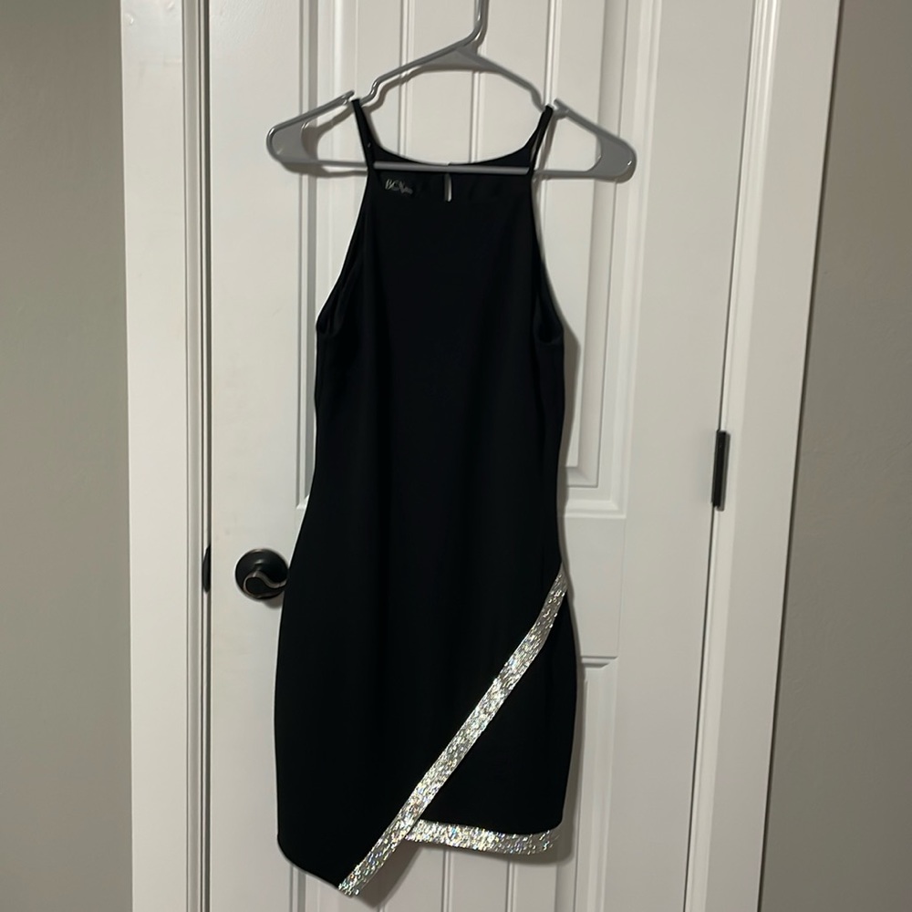 BCX Dress above the knee w beautiful Rhinestone detail